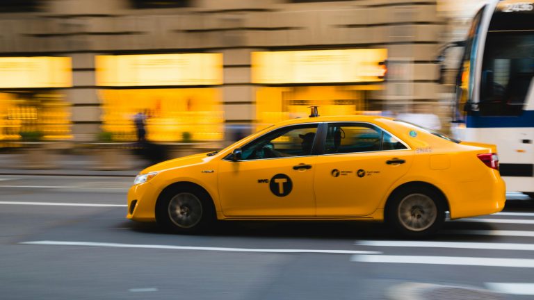Average Taxi Driver Salary in Ontario, Canada for 2024