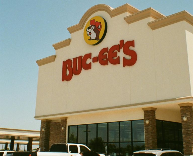 Cities Where You Can Find a Buc-ee’s (Complete List) Cities Where You Can Find a Buc-ee's (Complete List)